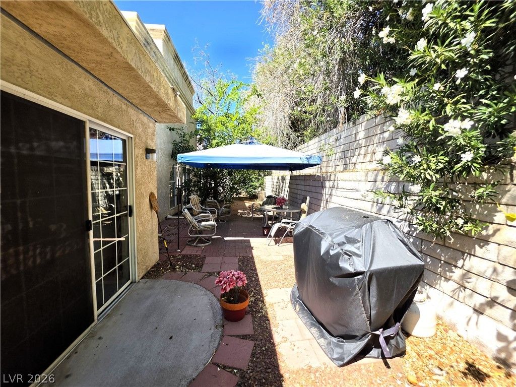Photo 27