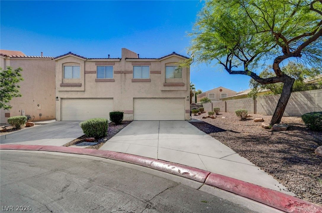 3389 Cheyenne Gardens Way — photo 1