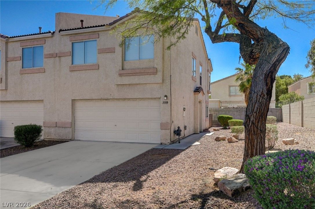 3389 Cheyenne Gardens Way — photo 4