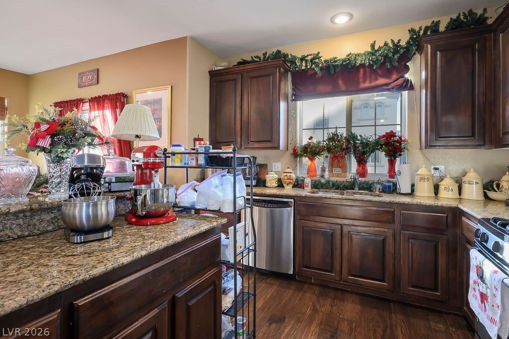 9528 Log Jam Street — photo 4