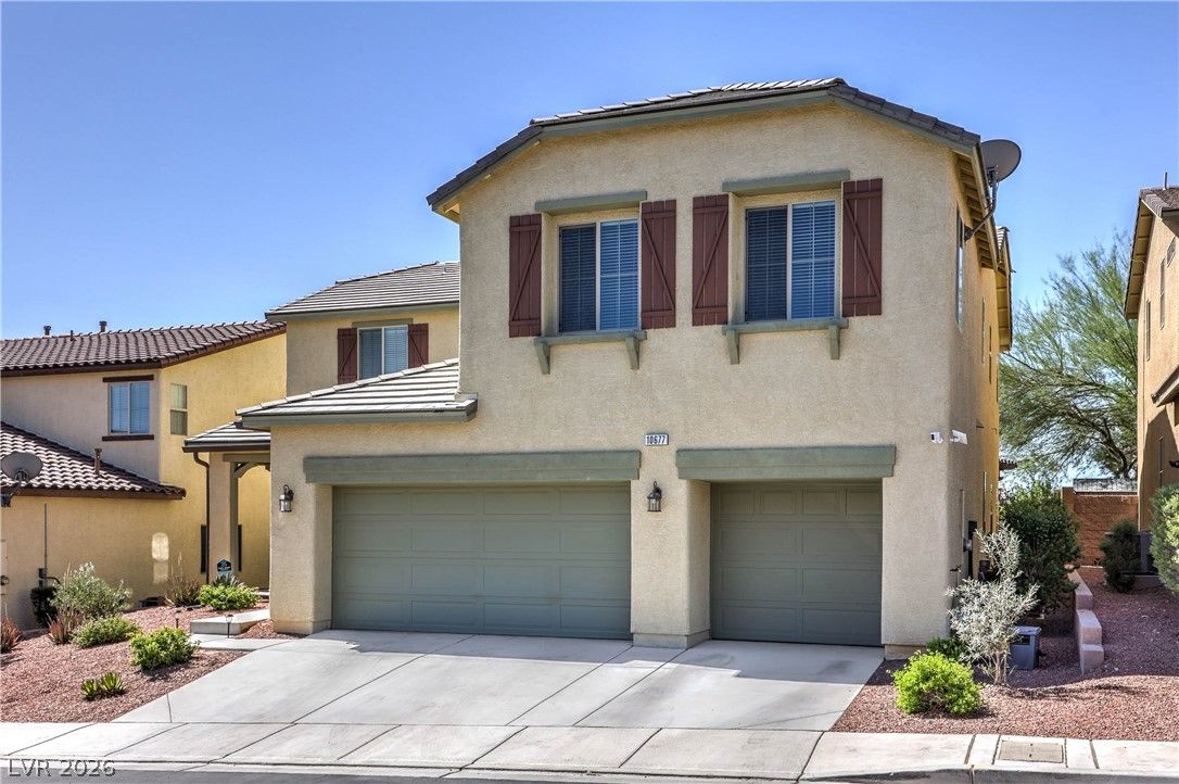 10677 Auburn Springs Avenue — photo 3 of 40