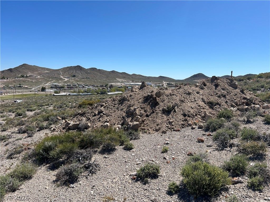 1480 WILD HORSE Run — photo 2 of 31