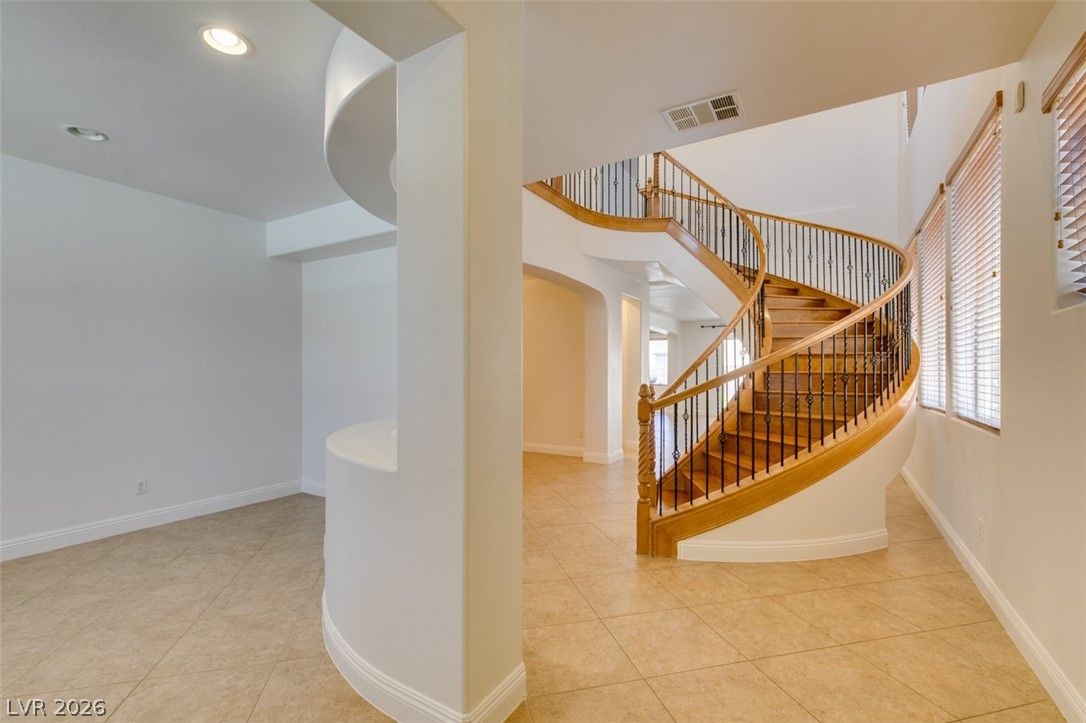 1228 Olivia Parkway — photo 4