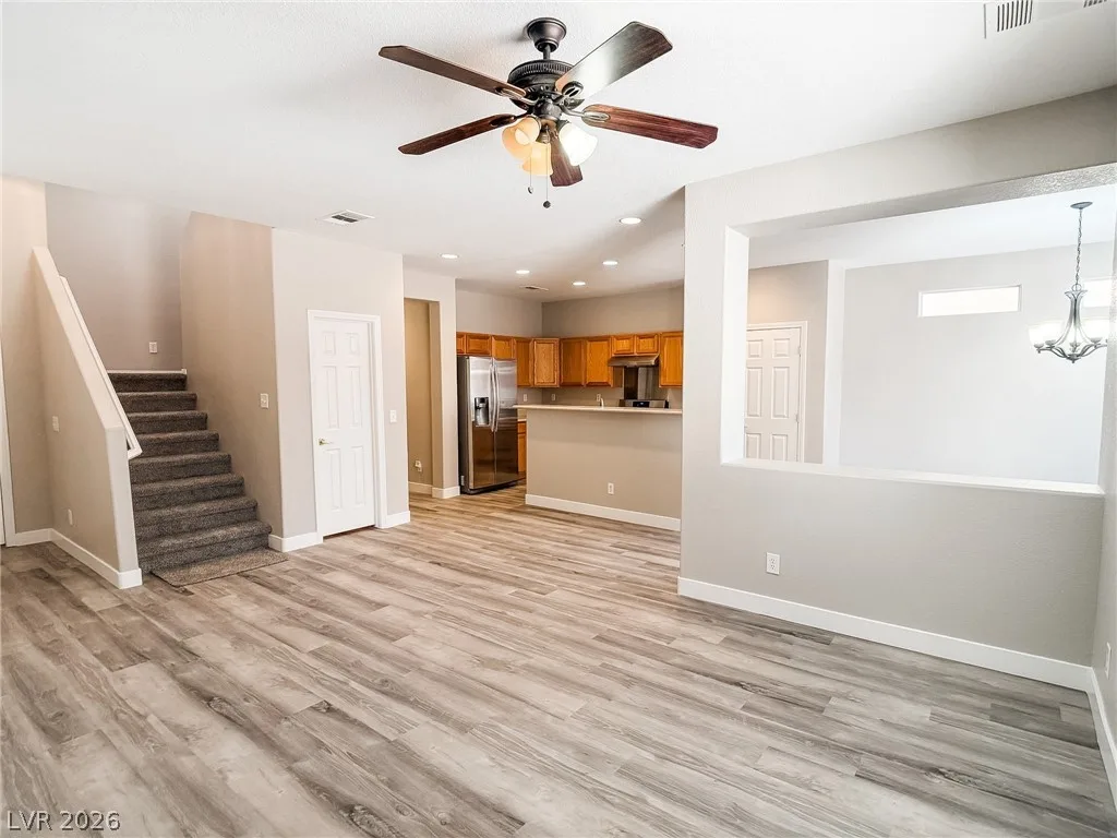 9082 Wine Cellar Avenue — photo 3