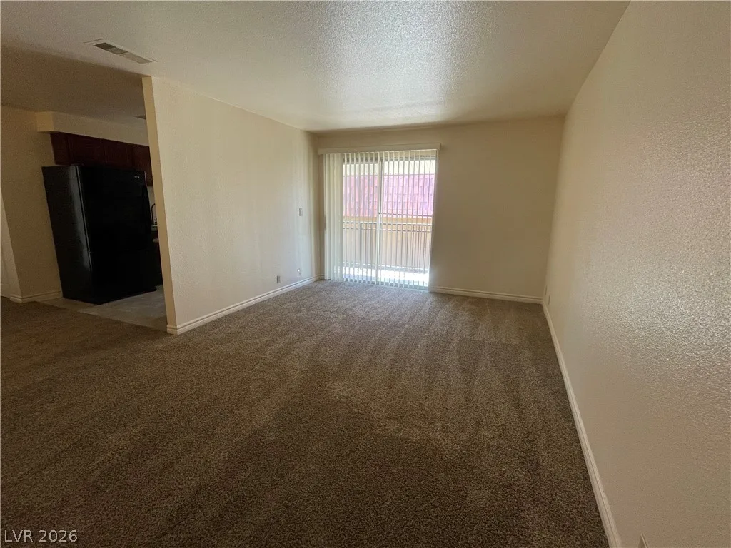 5350 River Glen Drive 306 — photo 3