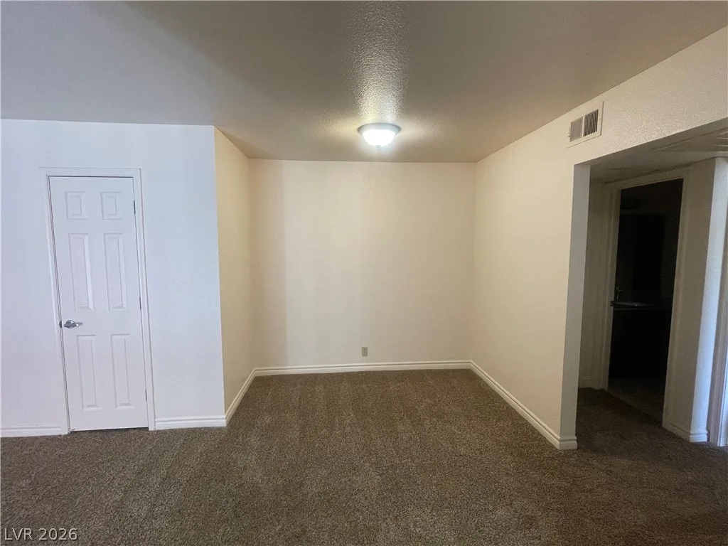 5350 River Glen Drive 306 — photo 4