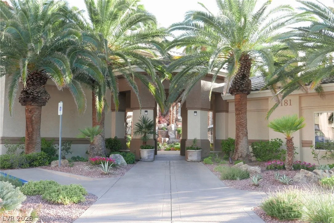 7163 DURANGO Drive 204 — photo 2