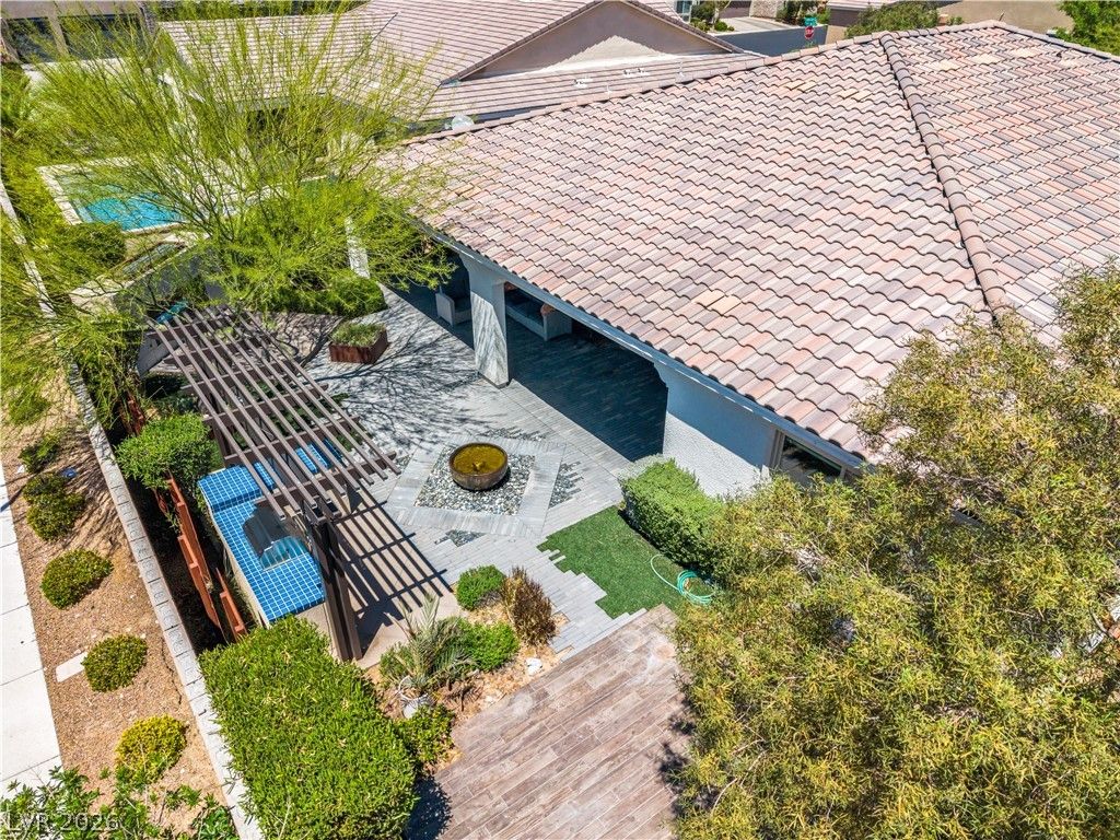9335 Las Haciendas Road — photo 2