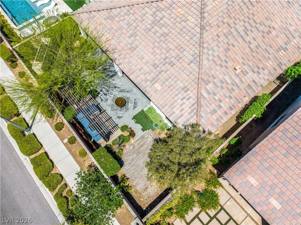 9335 Las Haciendas Road — photo 3