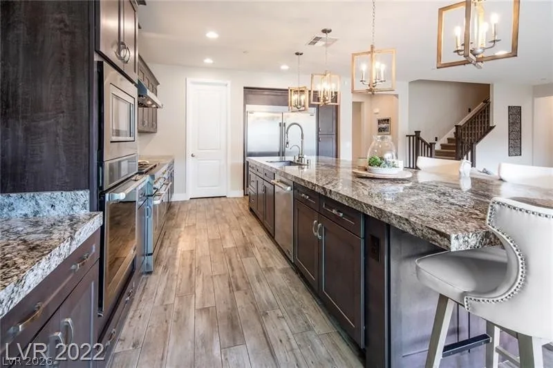 4631 Amazing View Street — photo 4