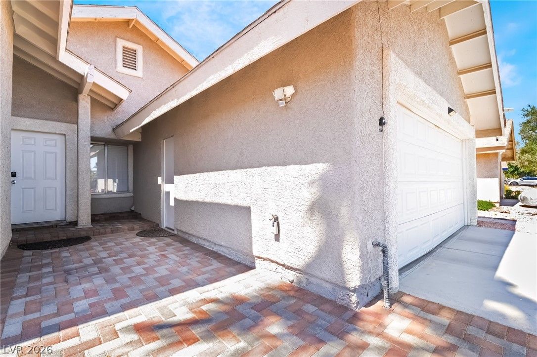 3111 Belvedere Drive — photo 2