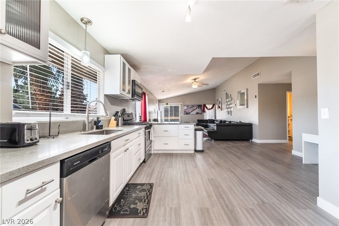 3111 Belvedere Drive — photo 4
