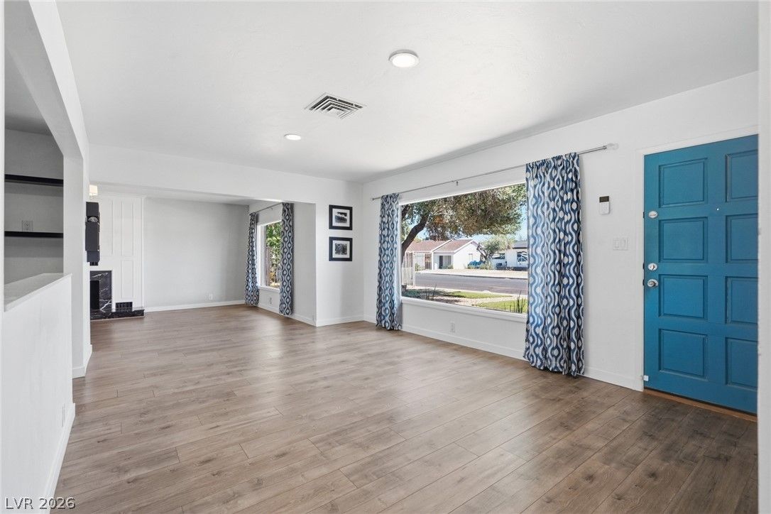 909 Canosa Avenue — photo 5
