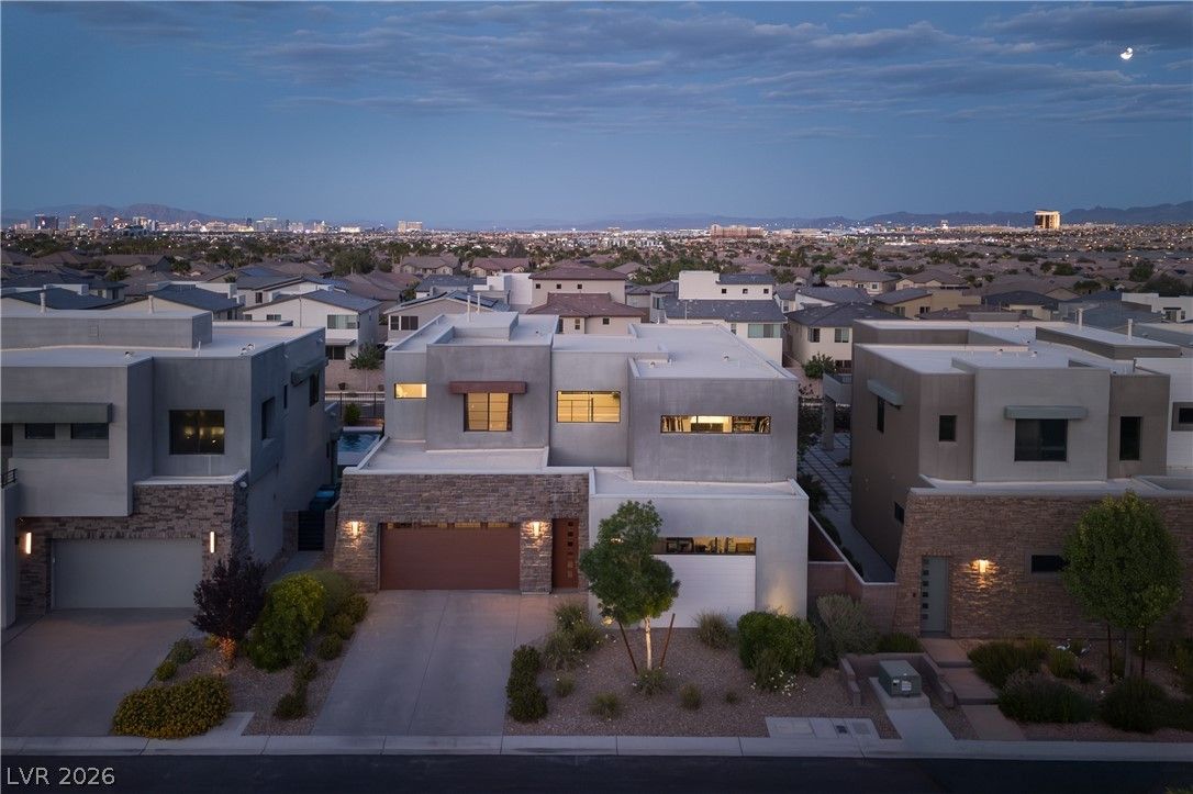 6194 Amber View Street — photo 3