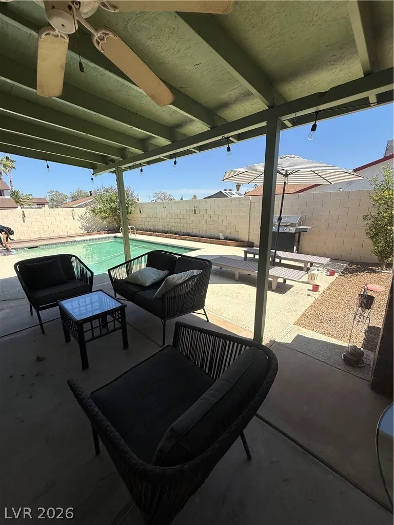 6747 Grandola Drive — photo 5