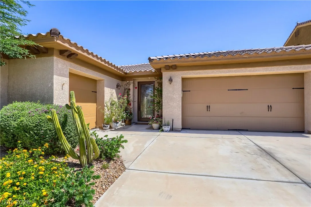 460 Via Del Foro Drive — photo 5