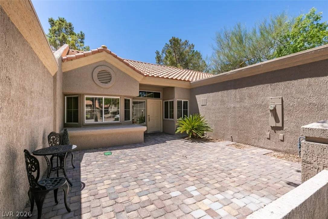 9537 Eagle Valley Drive — photo 4