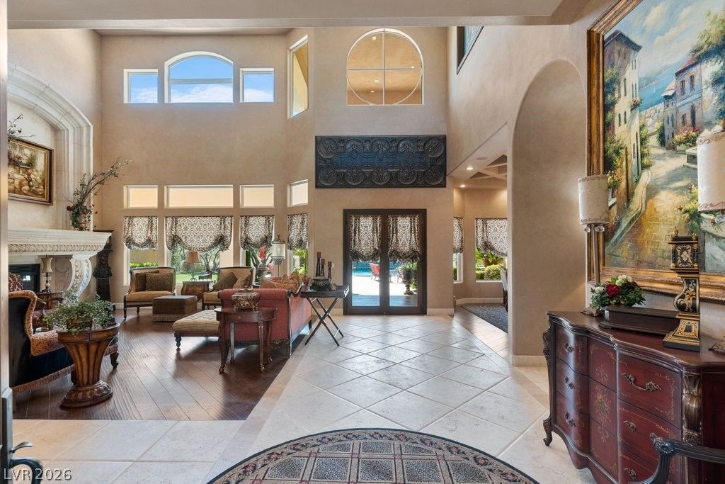 9717 Winter Palace Drive — photo 4
