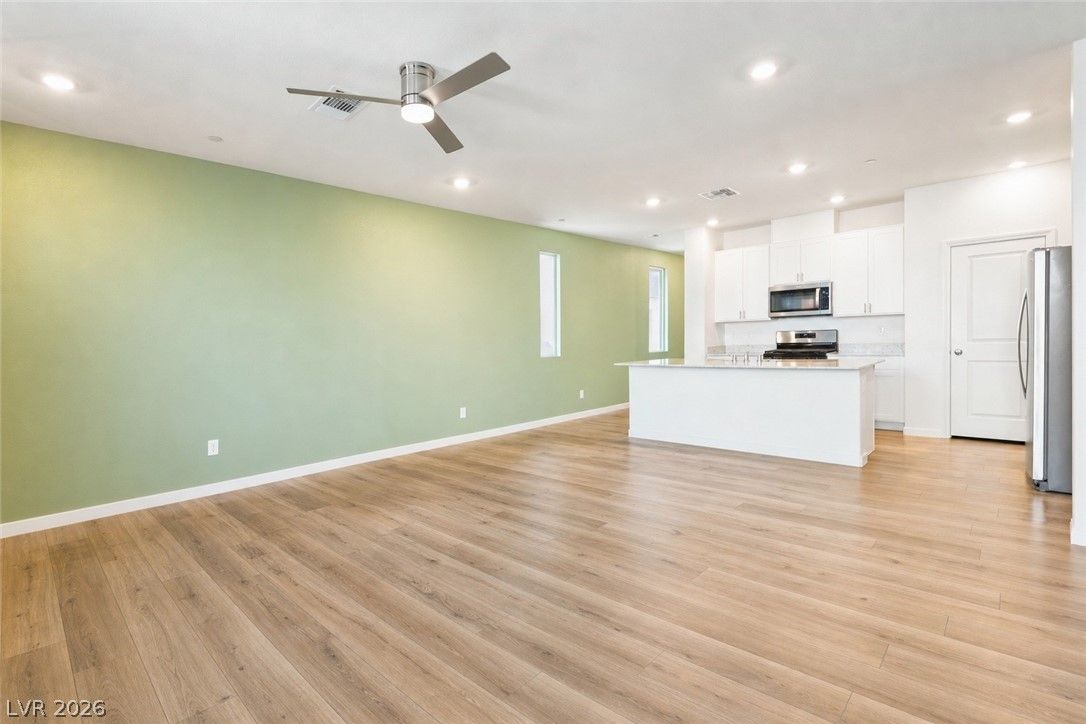 10202 Handline Chute Street — photo 5