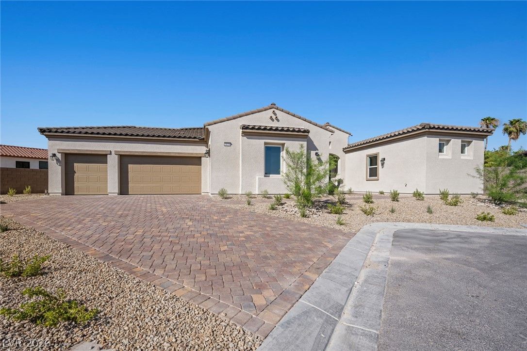 9175 West Hammer Lane — photo 3