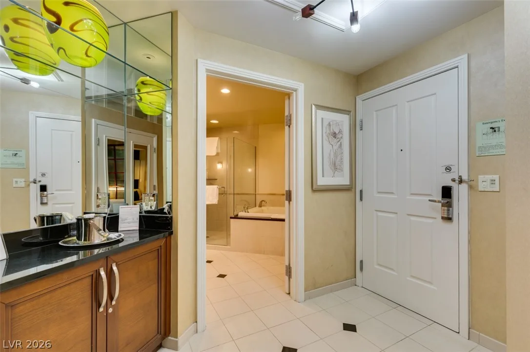 145 East HARMON Avenue 2617 — photo 3