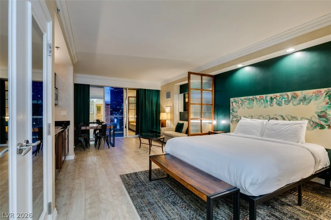 145 East HARMON Avenue 2617 — photo 4