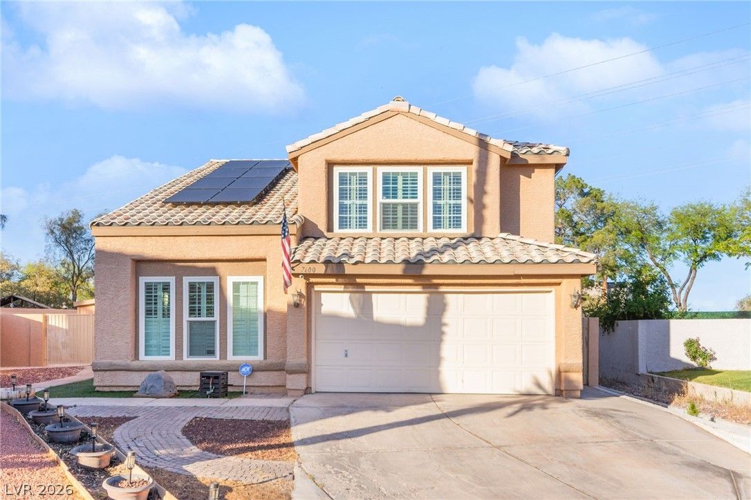 7600 Sea Cliff Way — photo 2