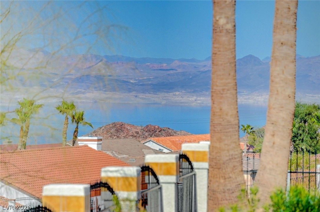 105 Red Rock Road — photo 3