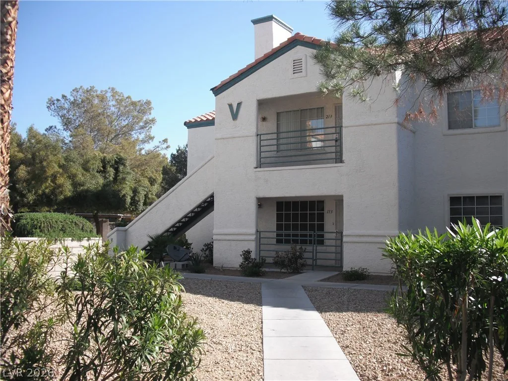 9070 Spring Mountain Road 113 — photo 2