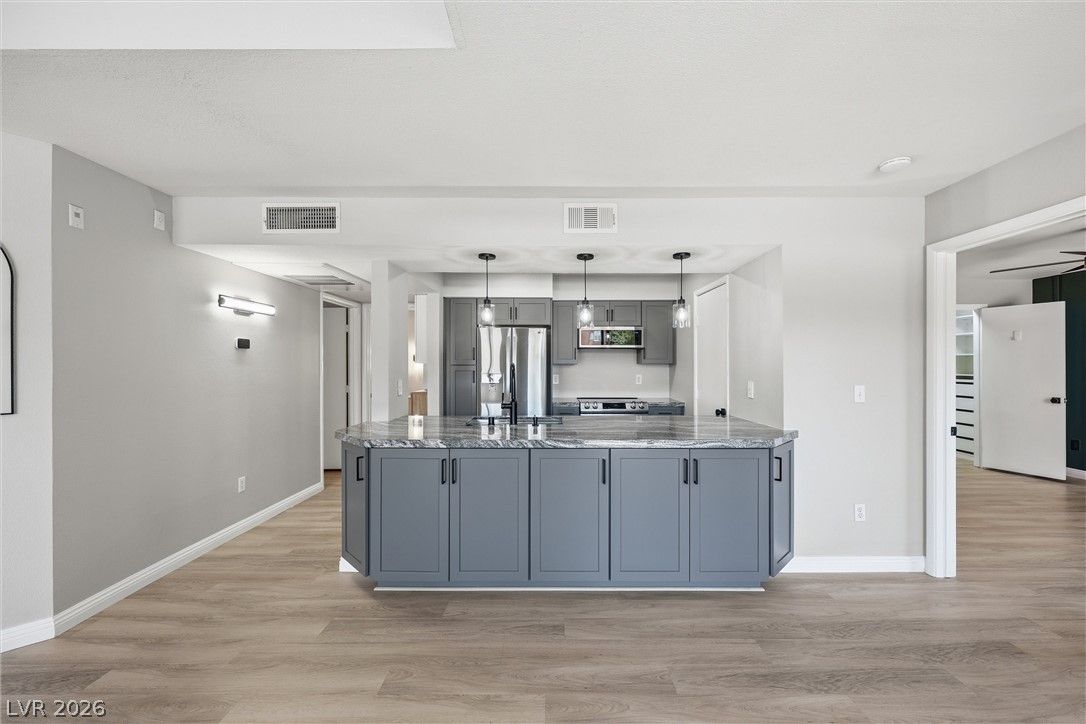 1150 North Buffalo Drive 2026 — photo 5