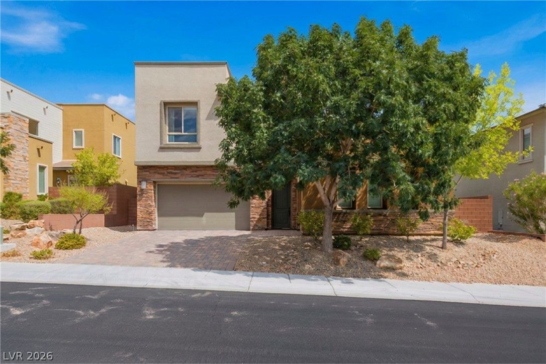 10314 Apache Blue Avenue — photo 3