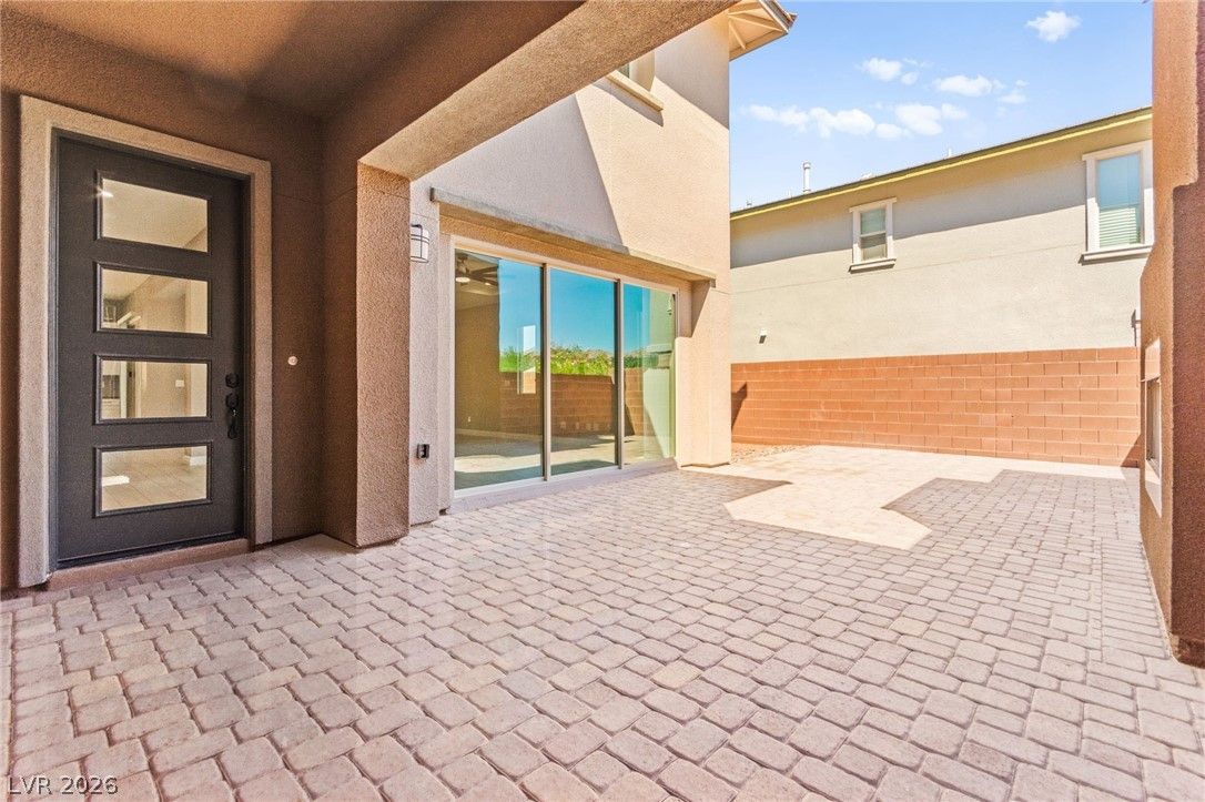 10314 Apache Blue Avenue — photo 5