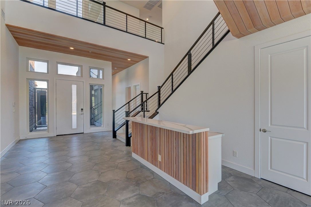 10740 Steel Ridge Court — photo 4