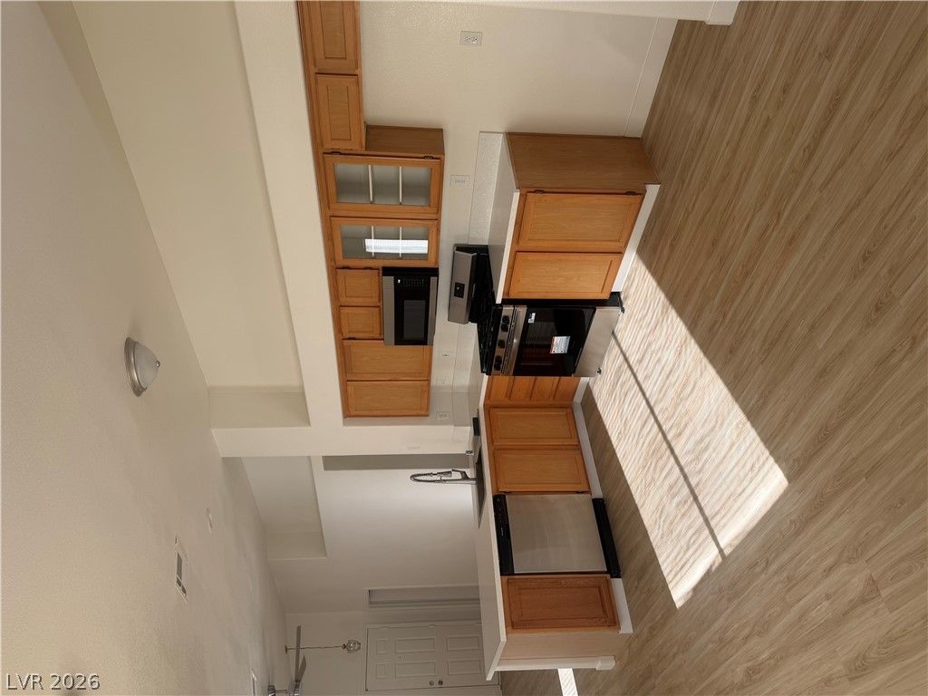 7820 Odysseus Avenue — photo 3 of 20