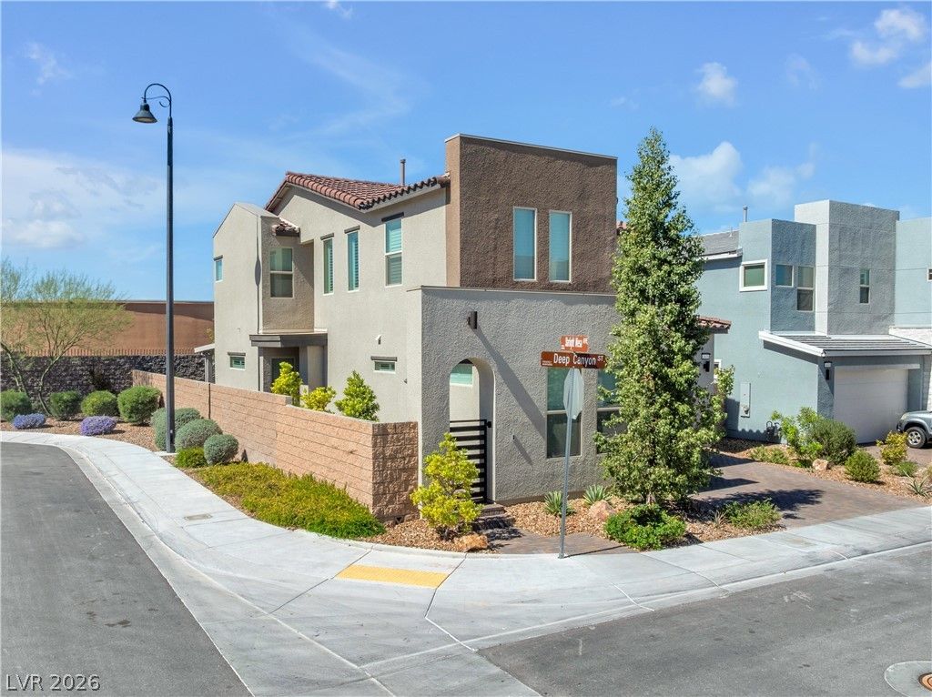 2675 Deep Canyon Street — photo 3 of 49