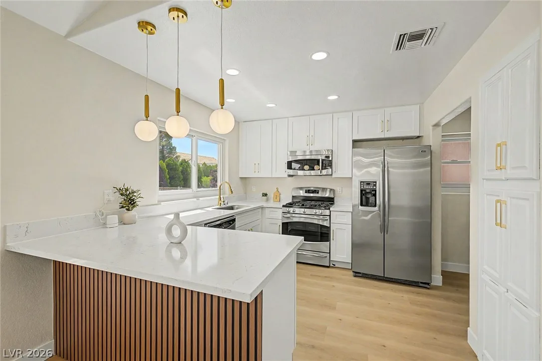8505 Festival Drive — photo 3
