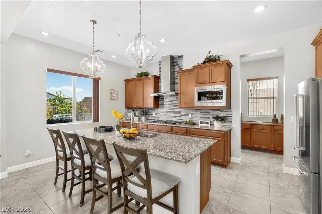 3360 Lochside Drive — photo 4