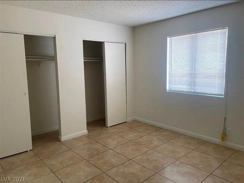 4570 Carriage Park Drive B — photo 2 of 15