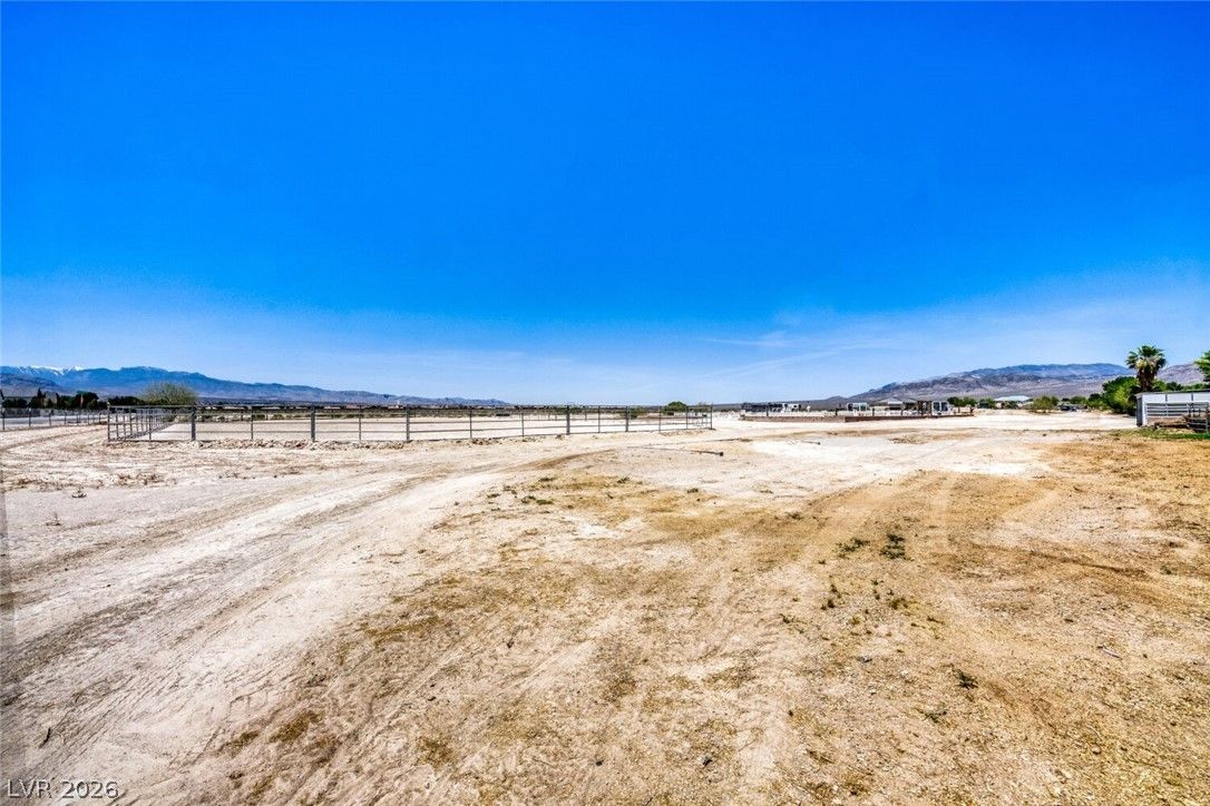 2 Acres Horse & Torrey Pines — photo 5 of 11