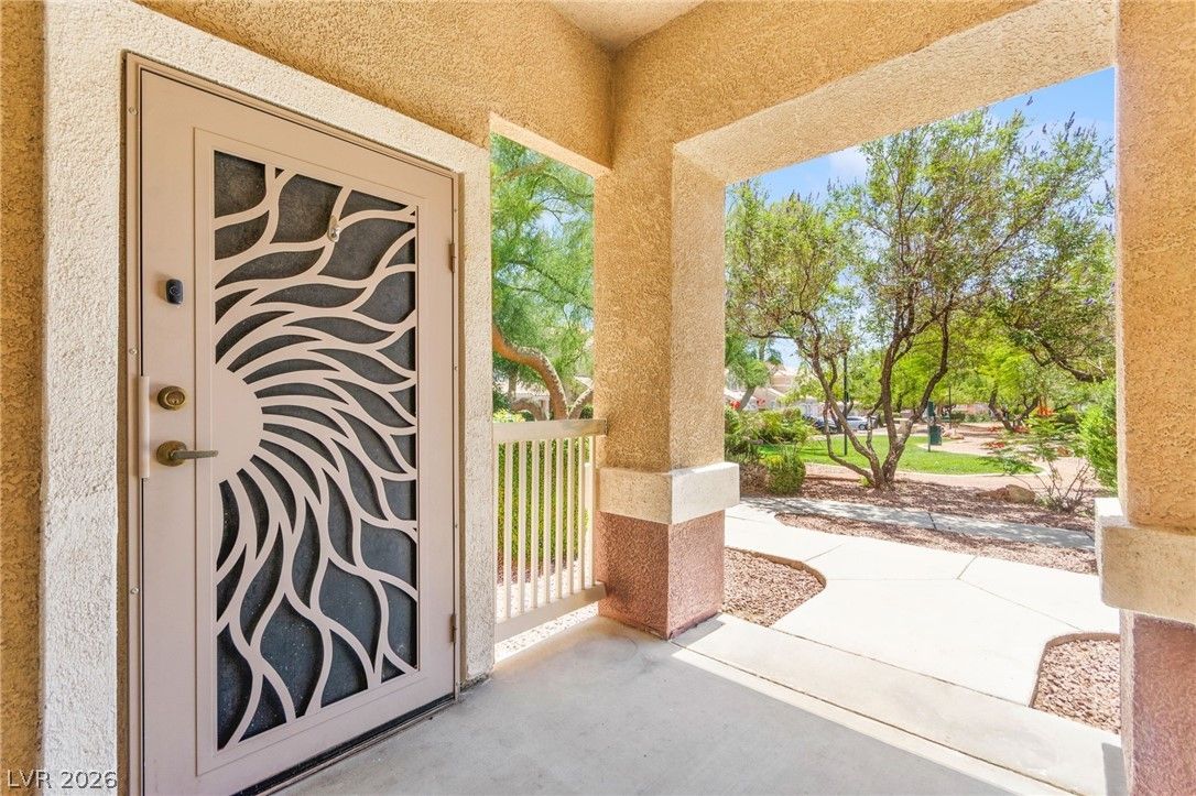 5855 Valley Drive 1043 — photo 3