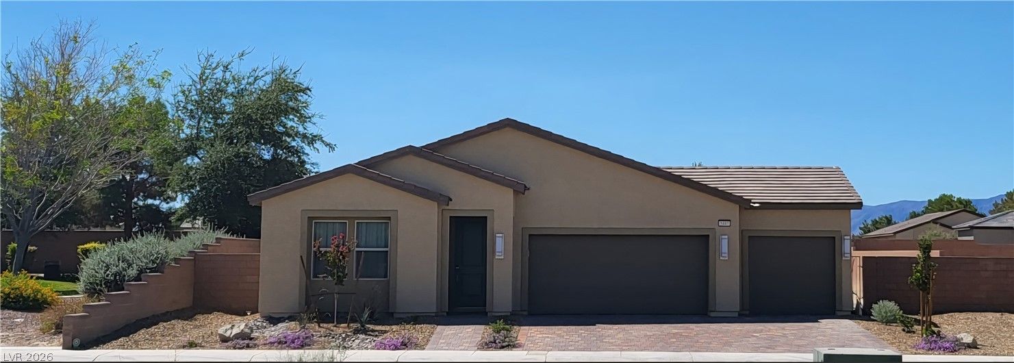 5447 Splendido Avenue — photo 2