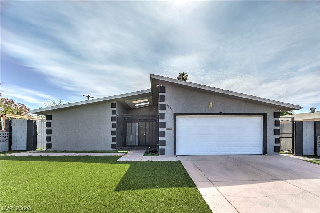 2016 Madeline Drive — photo 2 of 22