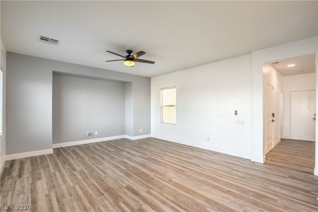 2840 Blythswood Square — photo 3