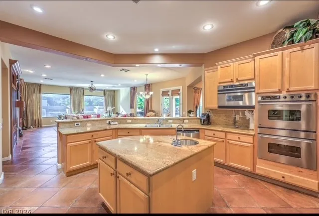 7 Holly Tree Court — photo 4