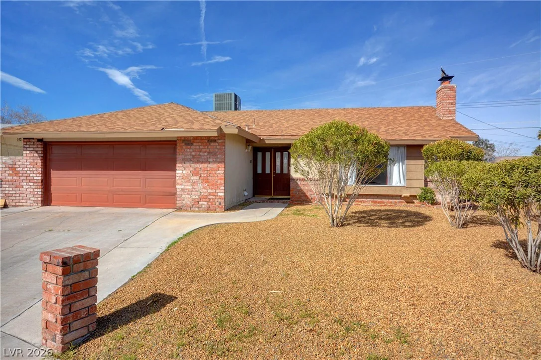 220 Moller Circle — photo 3