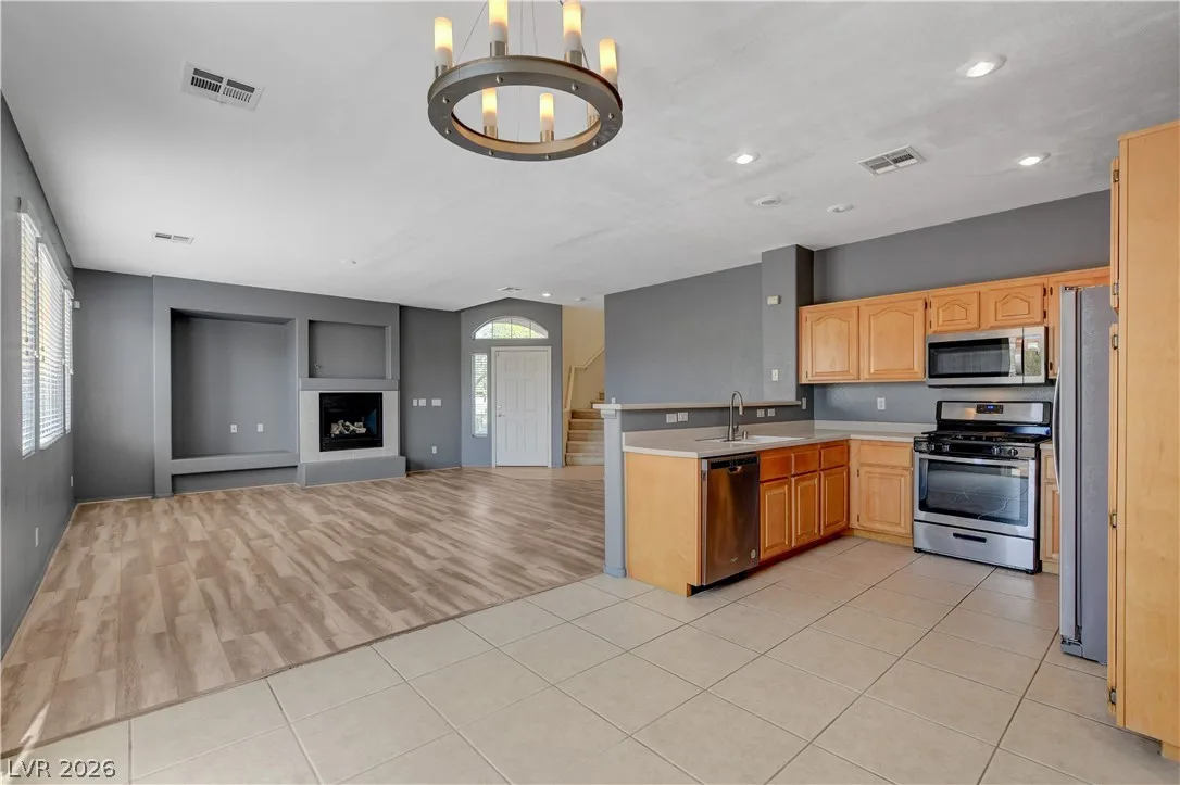 4635 Abbottwood Avenue — photo 4
