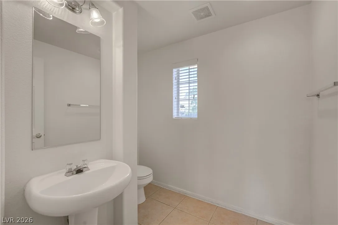 4635 Abbottwood Avenue — photo 5