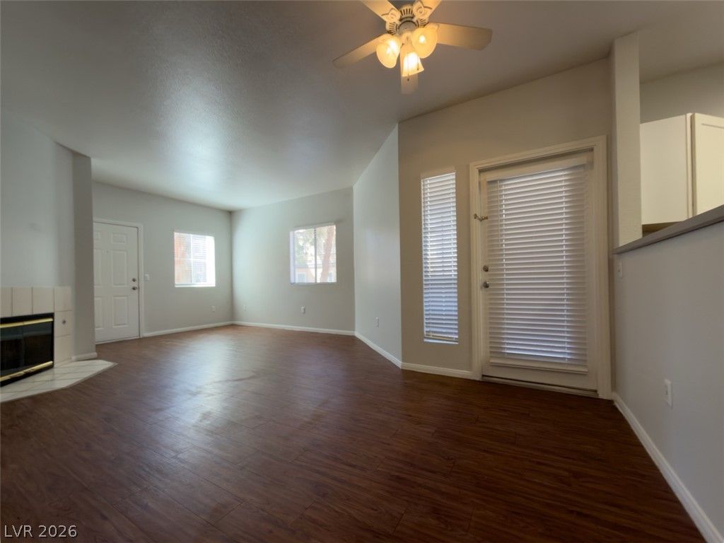 5250 South Rainbow Boulevard 1102 — photo 4 of 14