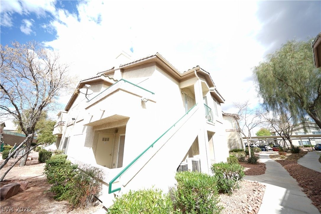 5710 East Tropicana Avenue 2224 — photo 3