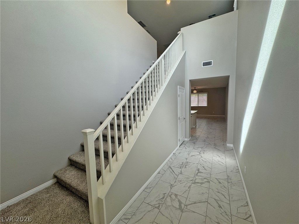 7527 Ardenno Street — photo 2 of 31